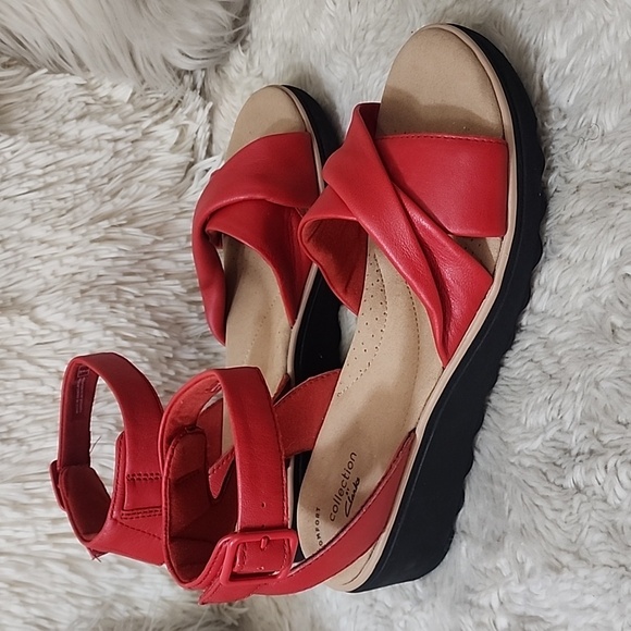Clarks Shoes - CLARKS JILLIAN BELLA SANDALS